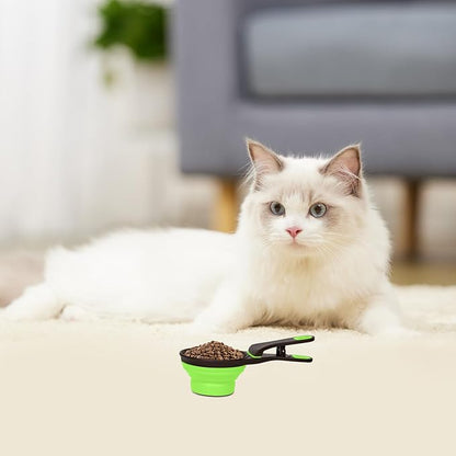 Collapsible Silicone Dog Food Scoop Foldable Pet Food Measuring Cup with Bag Clip 3 in 1 Multi-Function Silicone Dog Food Scooper (Green, Medium)