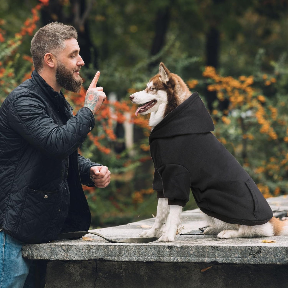 Dog Sweaters for Large Dogs Dog Hoodie Fleece Dog Sweater Soft Dog Clothes Sweatshirt with Pocket Dog Hoodie for Large Dogs(Black&L)