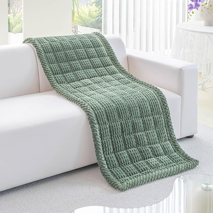 Couch Cover for Dogs Washable, Non-Slip Pet Couch Covers for Sofa, Fuzzy Dog Couch Cover Mat Thick Soft Plush for Furniture Protector (Green, 27.6" x 47.2"/70 x 120cm)
